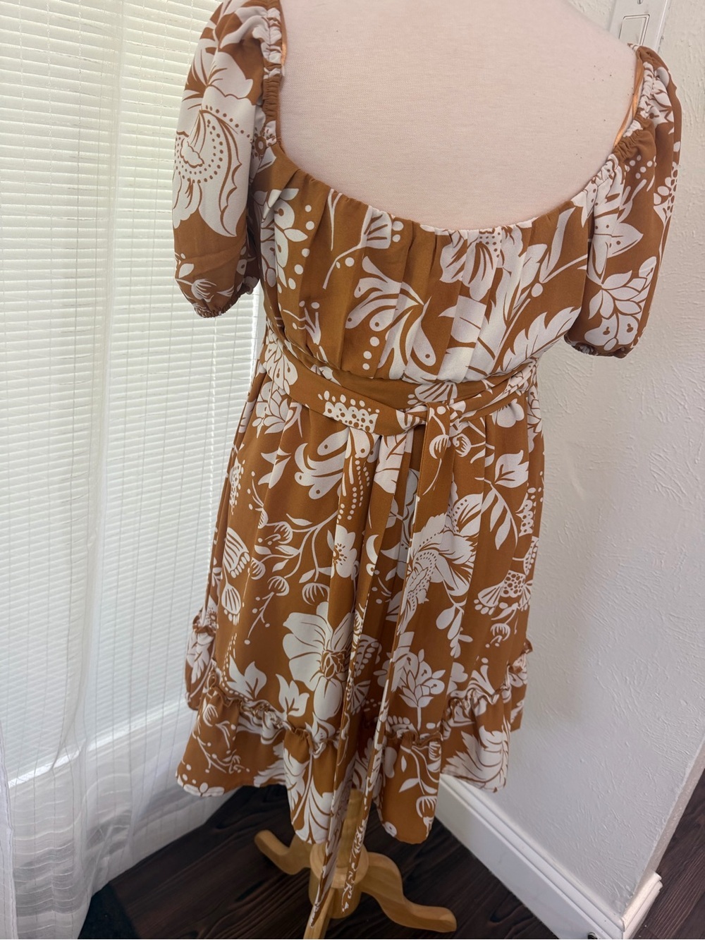 Blue Pepper Floral Mini Dress Size L Puff Sleeve Empire Waist Tie Back Boho - Picture 5 of 9